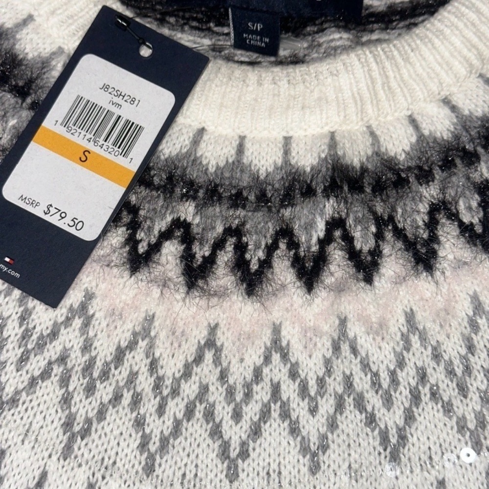 NEW TOMMY HILFIGER - Gray Design Long Sleeve Beaded/Sequin SWEATER Womens Small - Picture 3 of 4